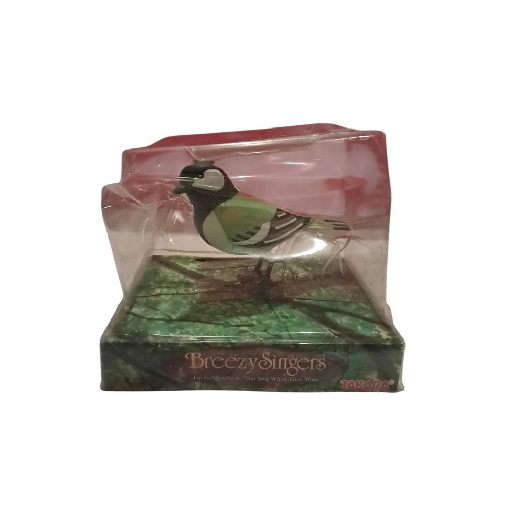 Takara Breezy Singers Motion Activated‎ Song Bird Chickadee